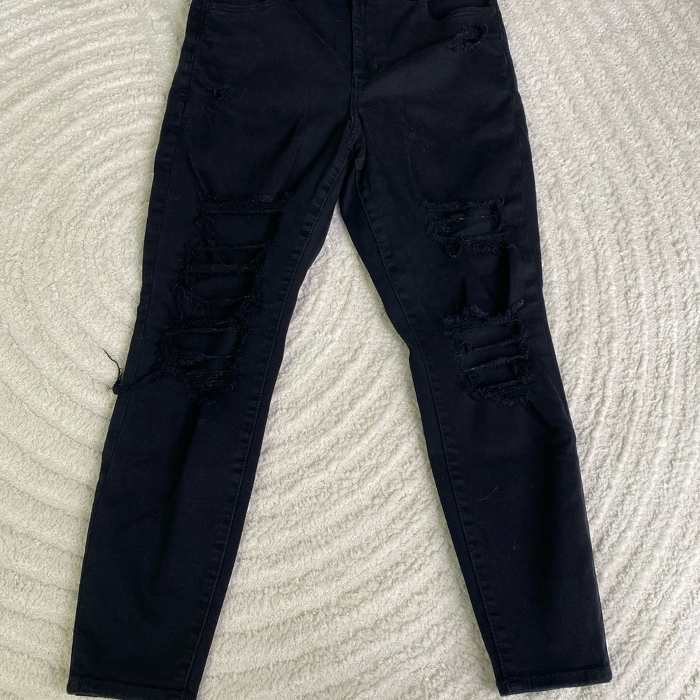 American Eagle Outfitters Black Distressed Skinny Jeans
